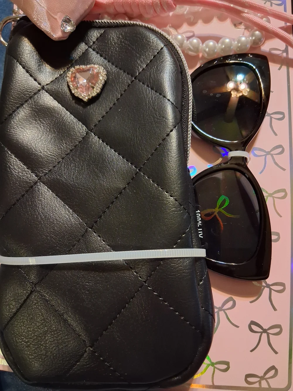 Miss Gwen's OMG Kids Pink Bow Sunglasses Set with Black Quilted Case. 3+